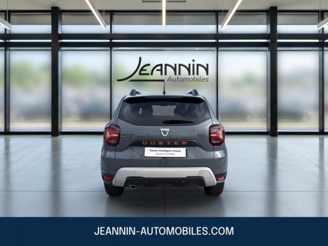 Dacia Duster image 2