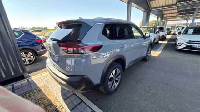 Nissan X-Trail image 2