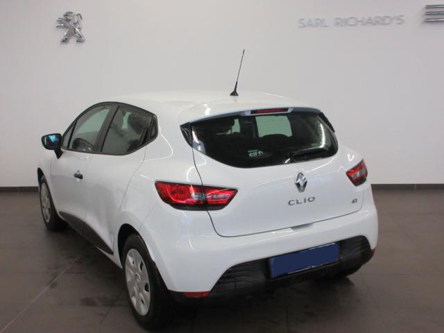 Renault Clio image 9