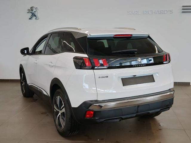 Peugeot 3008 image 8