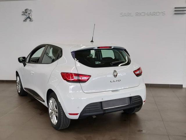 Clio image 9