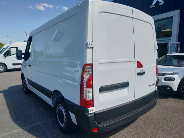 Renault Master image 6
