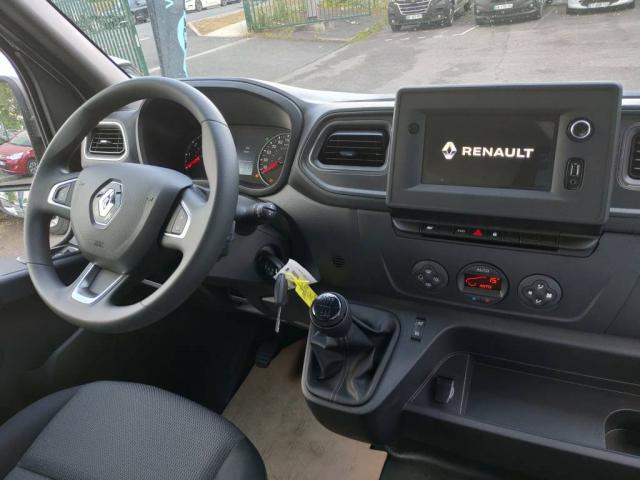 Renault Master image 7