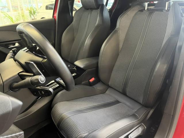 Peugeot 208 image 3