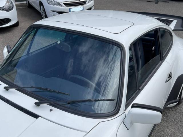 Porsche 930 image 2