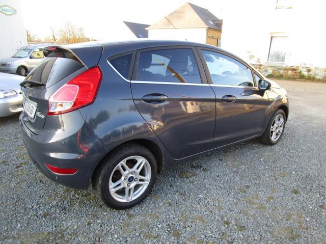 Ford Fiesta image 2