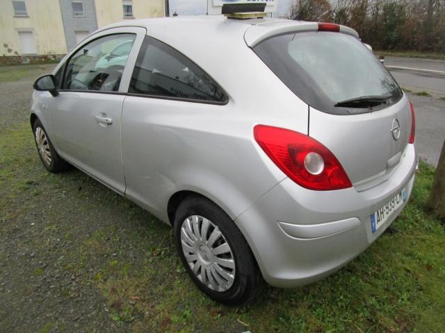 Opel Corsa image 1