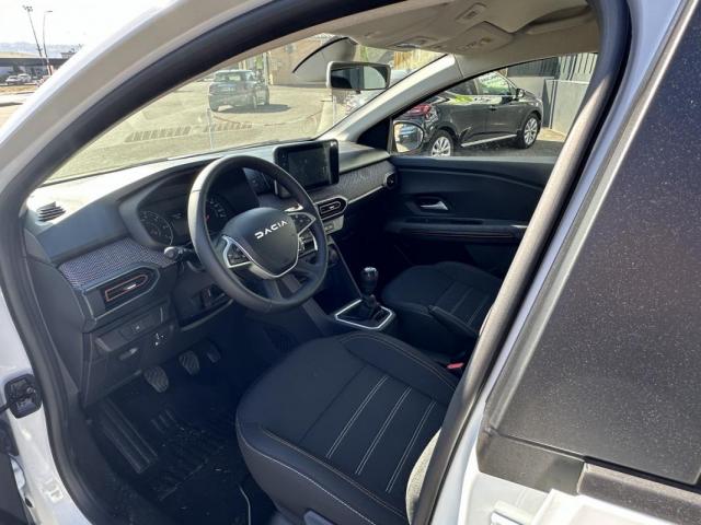 Dacia Sandero image 7