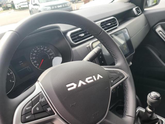 Dacia Duster image 3