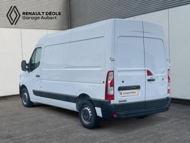 Renault Master image 2