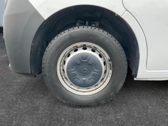 Renault Master image 9
