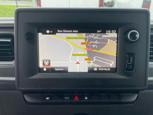 Renault Master image 1