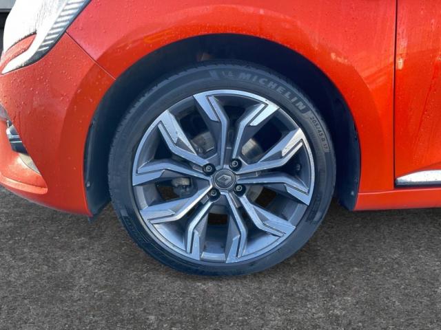 Renault Clio image 8