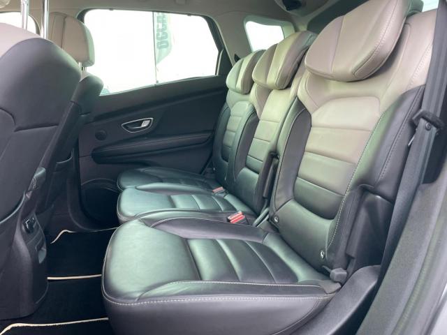 Renault Scénic image 1