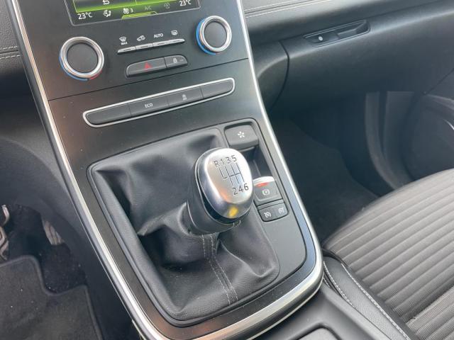 Renault Scénic image 9