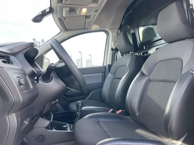 Renault Express image 7