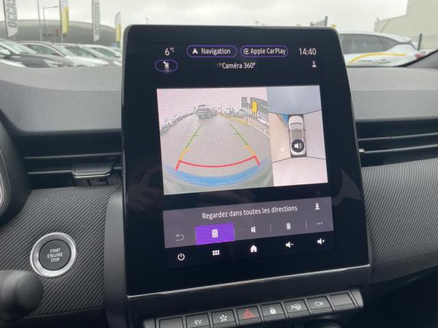 Renault Clio image 9