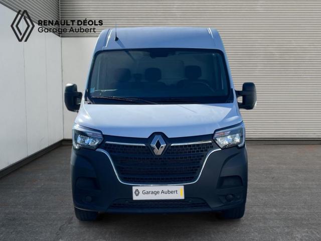 Renault Master image 2