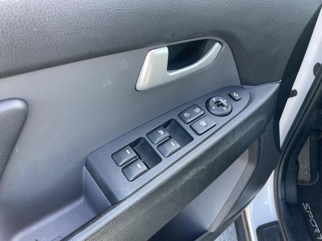 Kia Sportage image 4