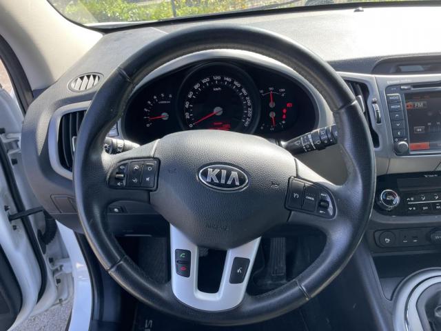 Kia Sportage image 6