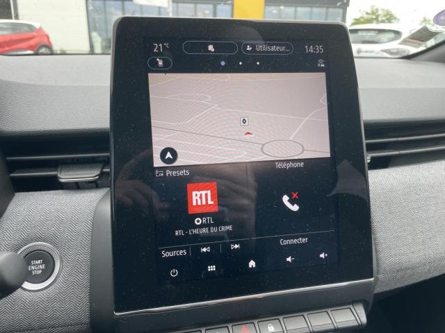 Renault Clio image 2