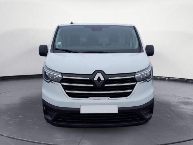 Renault Trafic image 1