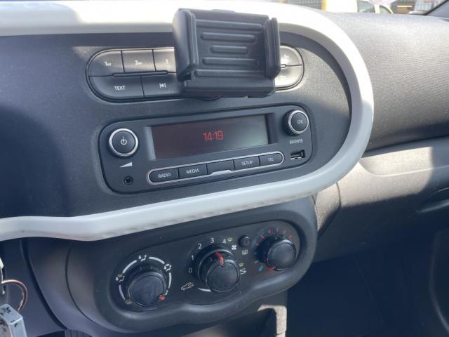 Renault Twingo image 9