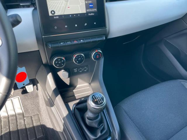 Renault Clio image 8