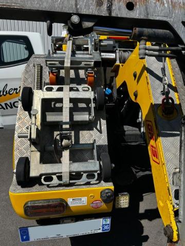 Isuzu D-Max image 2