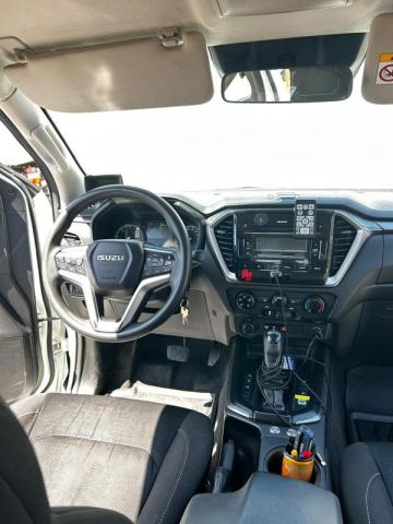 Isuzu D-Max image 8