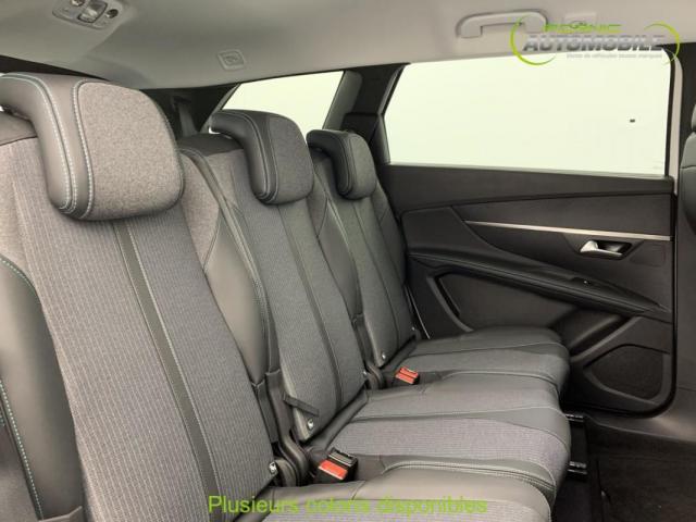 Peugeot 5008 image 1