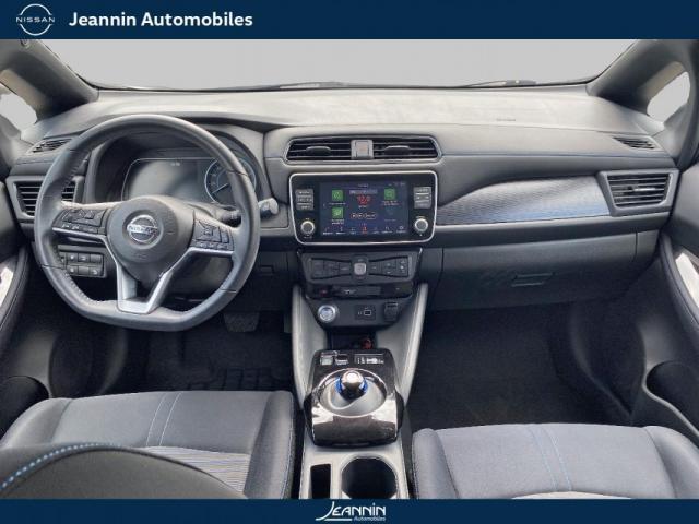 Nissan Leaf image 2