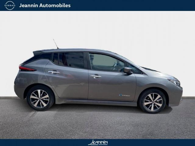 Nissan Leaf image 1