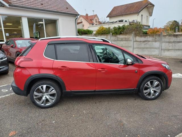 Peugeot 2008 image 6