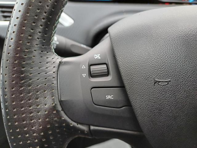 Peugeot 2008 image 4