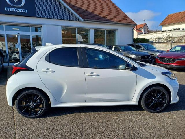 Mazda 2 image 2
