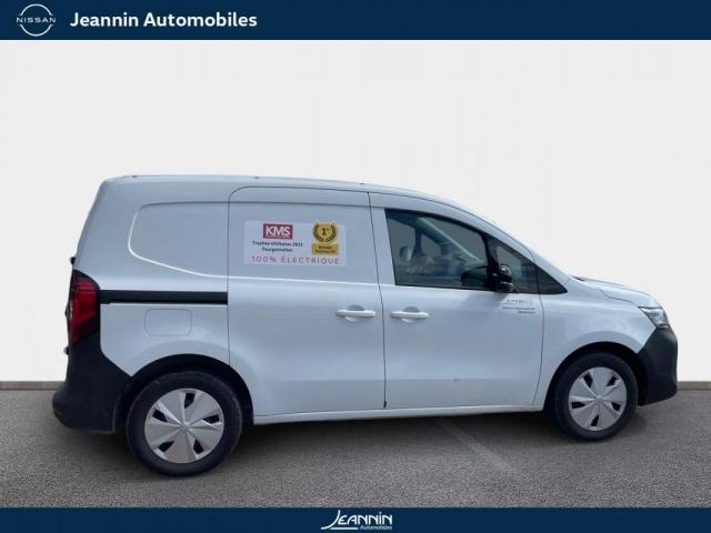 Nissan Townstar image 8