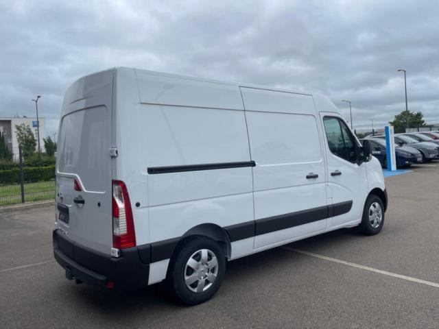 Nissan Interstar image 5