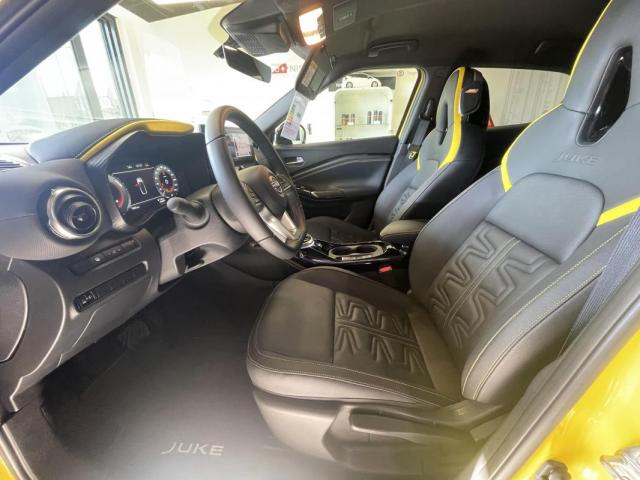 Nissan Juke image 6