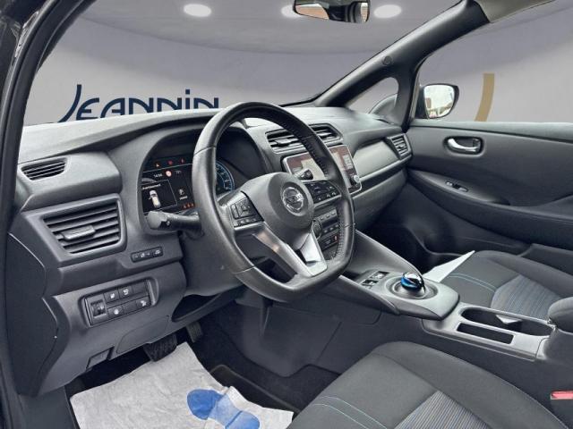 Nissan Leaf image 3