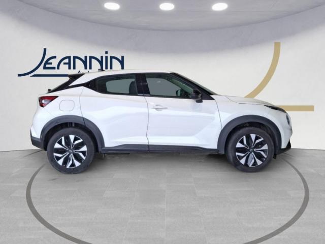 Nissan Juke image 8