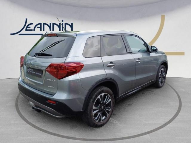 Suzuki Vitara image 9