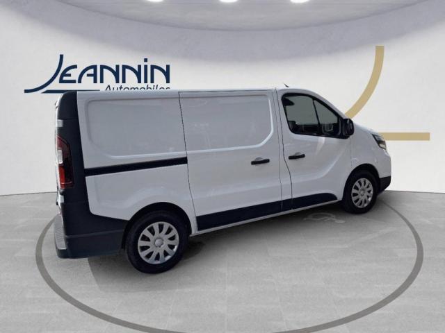 Nissan Primastar image 6