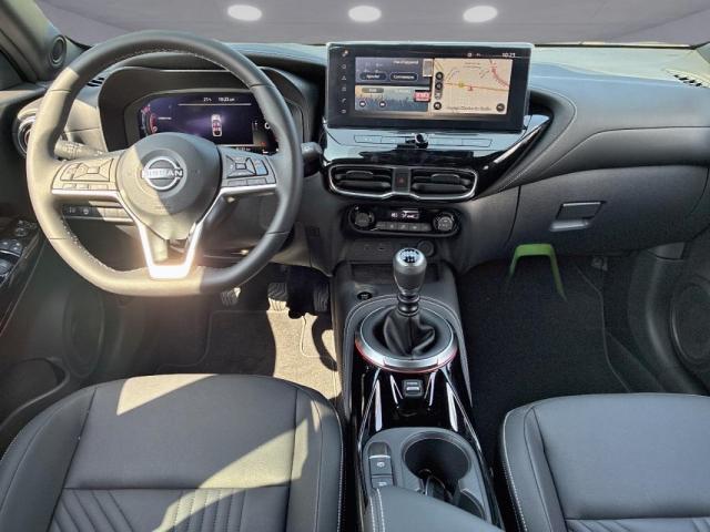 Nissan Juke image 9