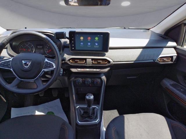 Dacia Sandero image 3