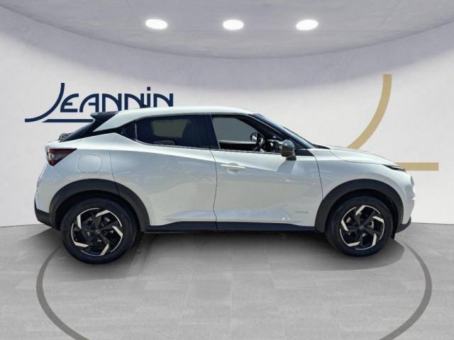 Nissan Juke image 8