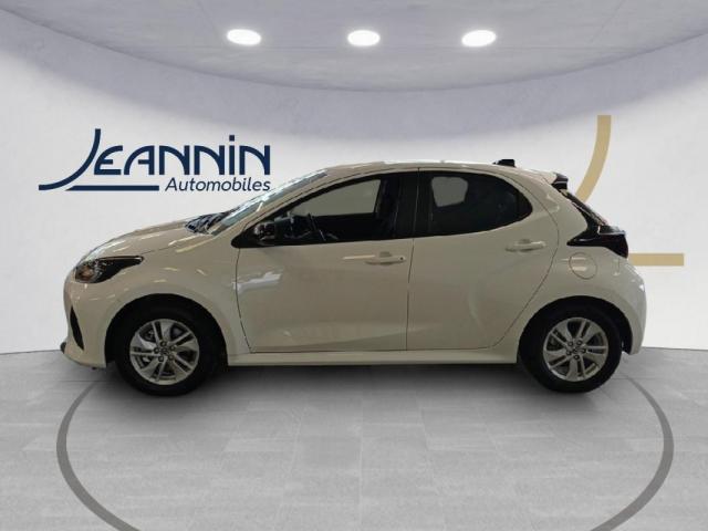 Mazda 2 image 2