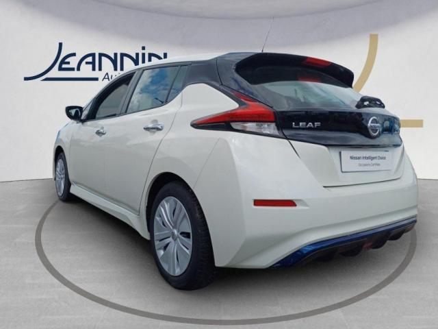 Nissan Leaf image 3