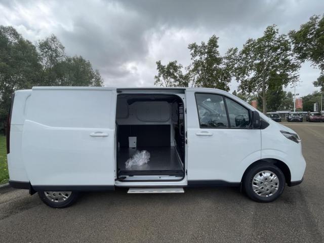 Maxus Deliver7 image 4