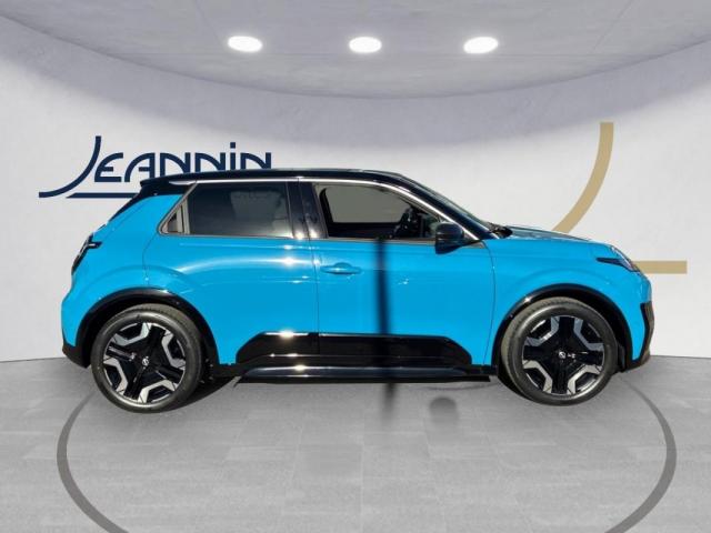 Nissan Micra image 8